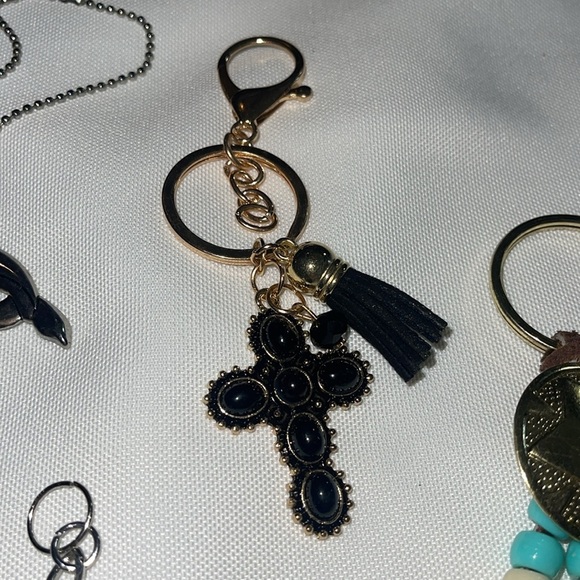 Keychain lot dolphin and more - Picture 5 of 6